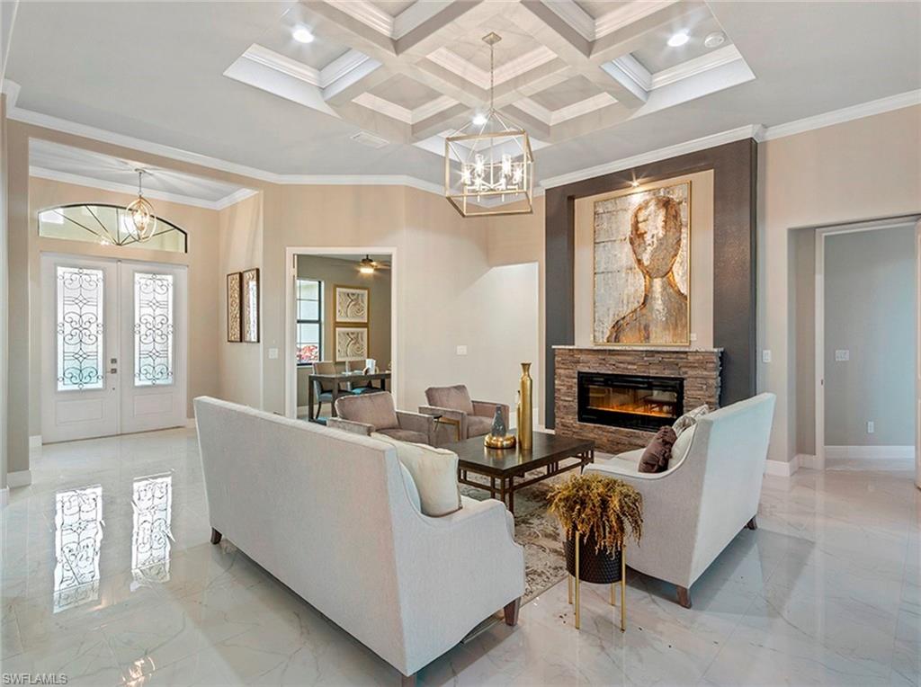 WINDWARD ISLE - Residential