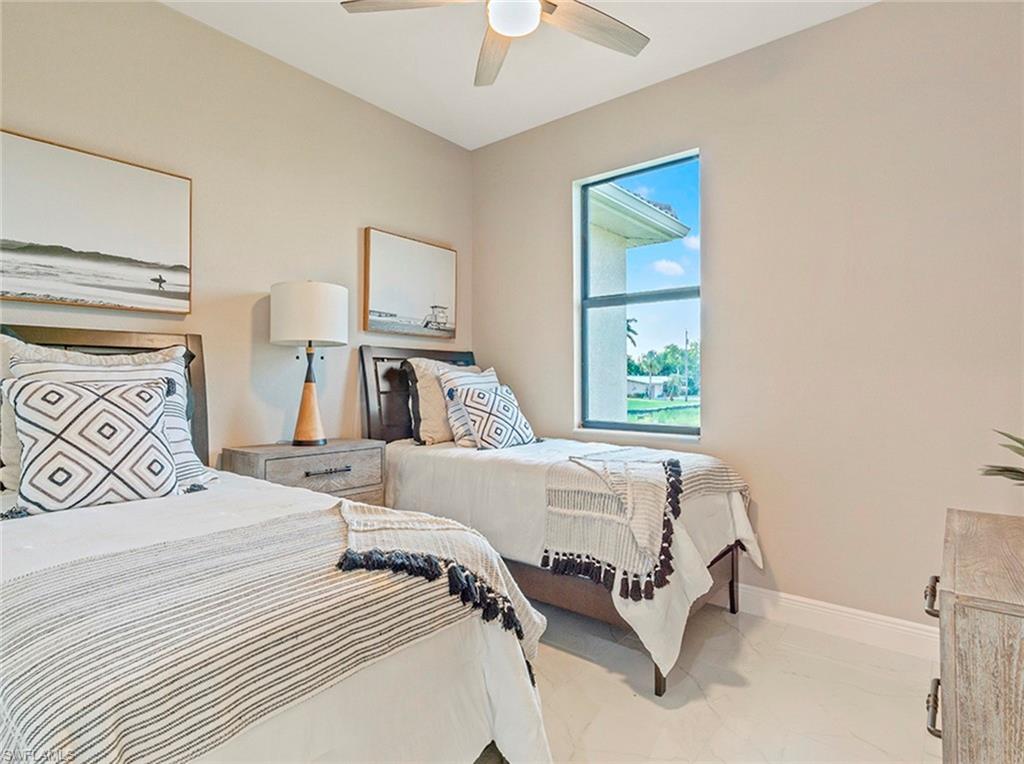 WINDWARD ISLE - Residential