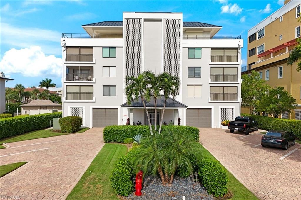 910 Panama CT 302