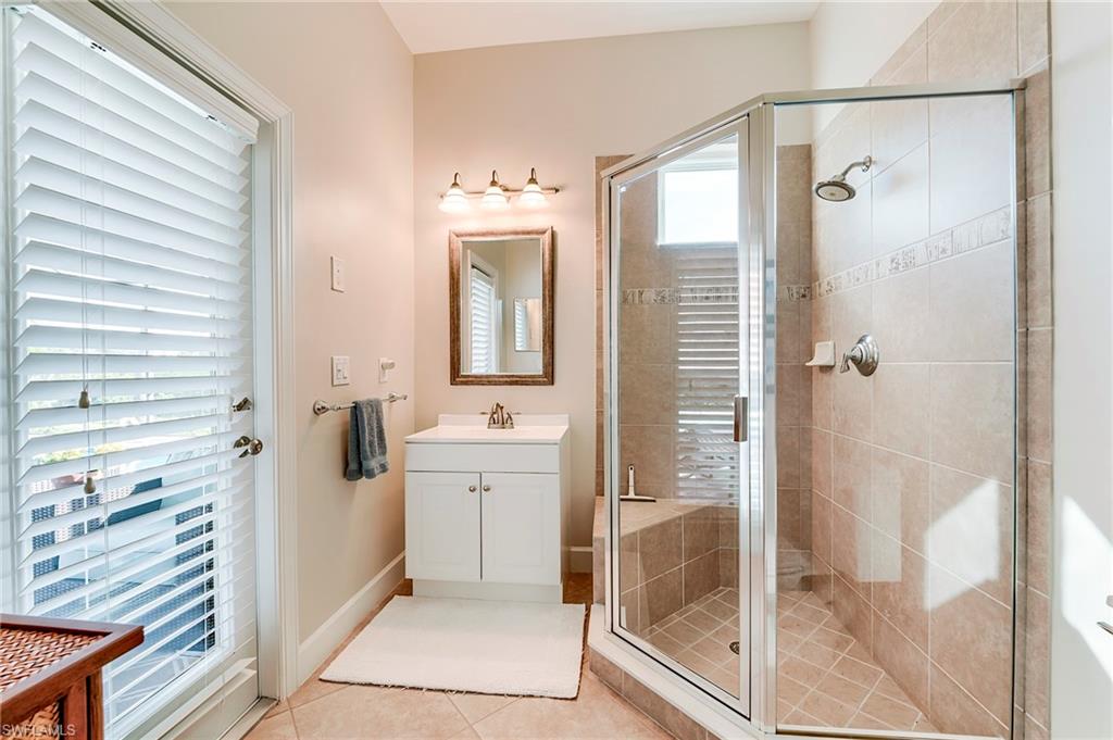 ABBEY ROW - Residential