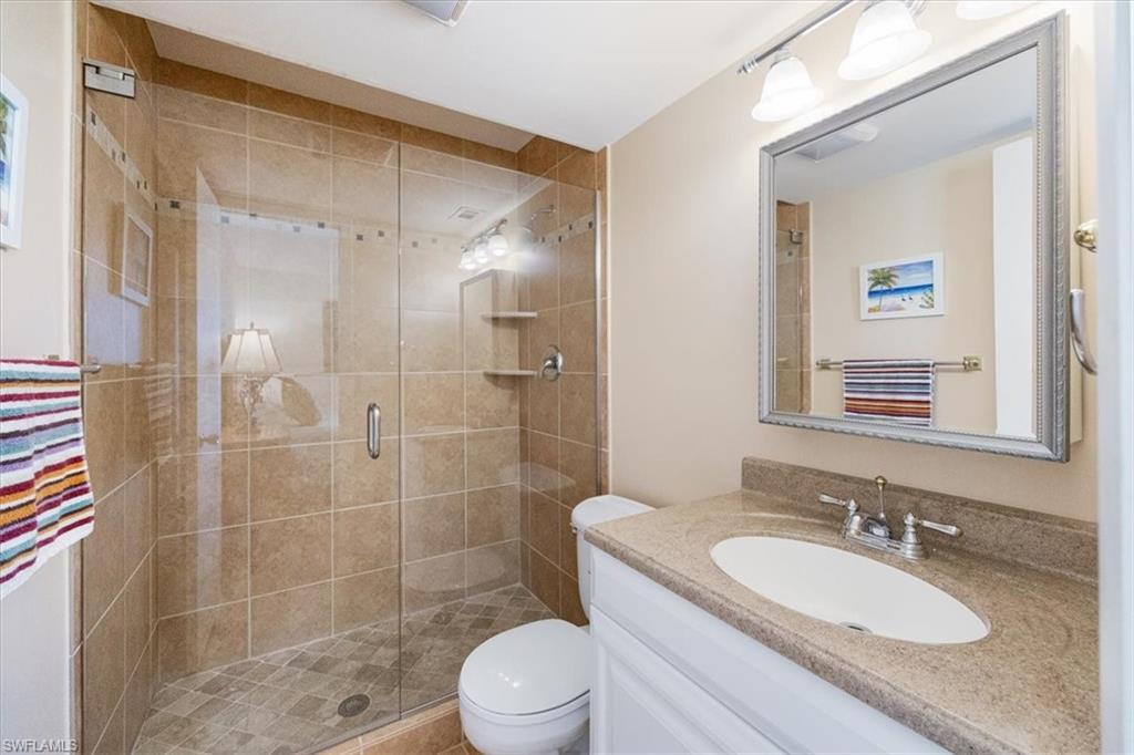 VISTA PALMS - Residential