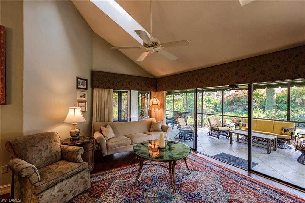 BEACHWALK HOMES - Residential