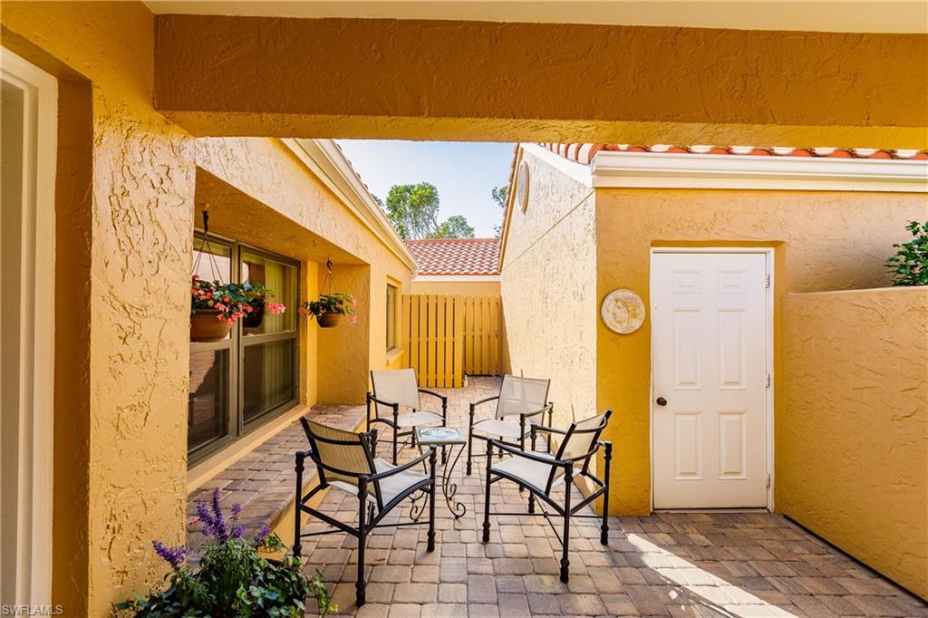 BEACHWALK HOMES - Residential