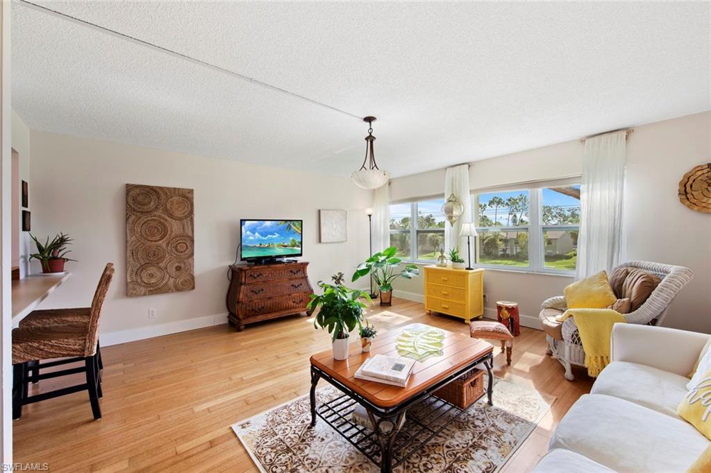 FOREST LAKES - Residential Lease