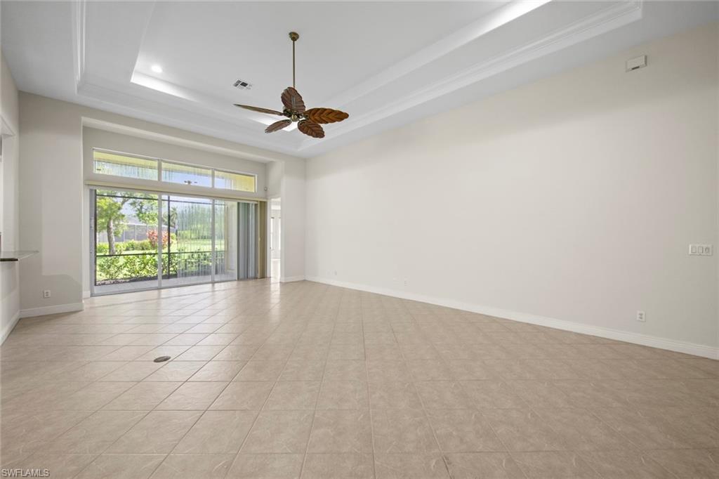 BELLE LAGO - Residential