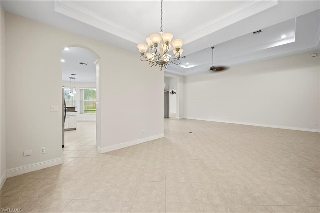 BELLE LAGO - Residential