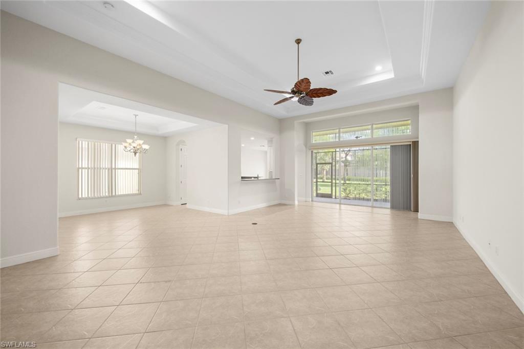 BELLE LAGO - Residential