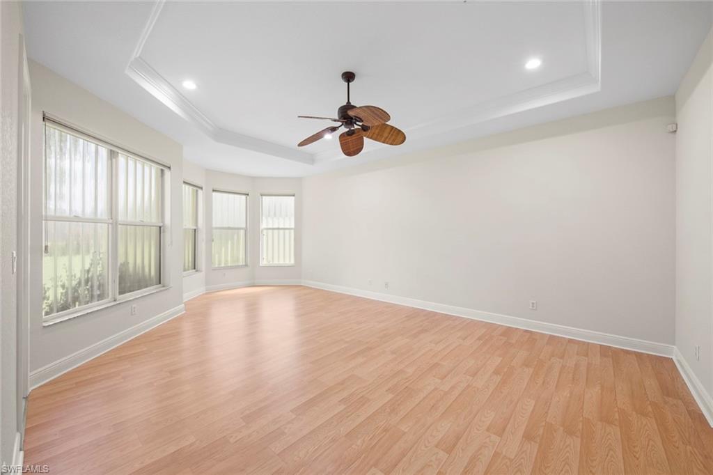 BELLE LAGO - Residential