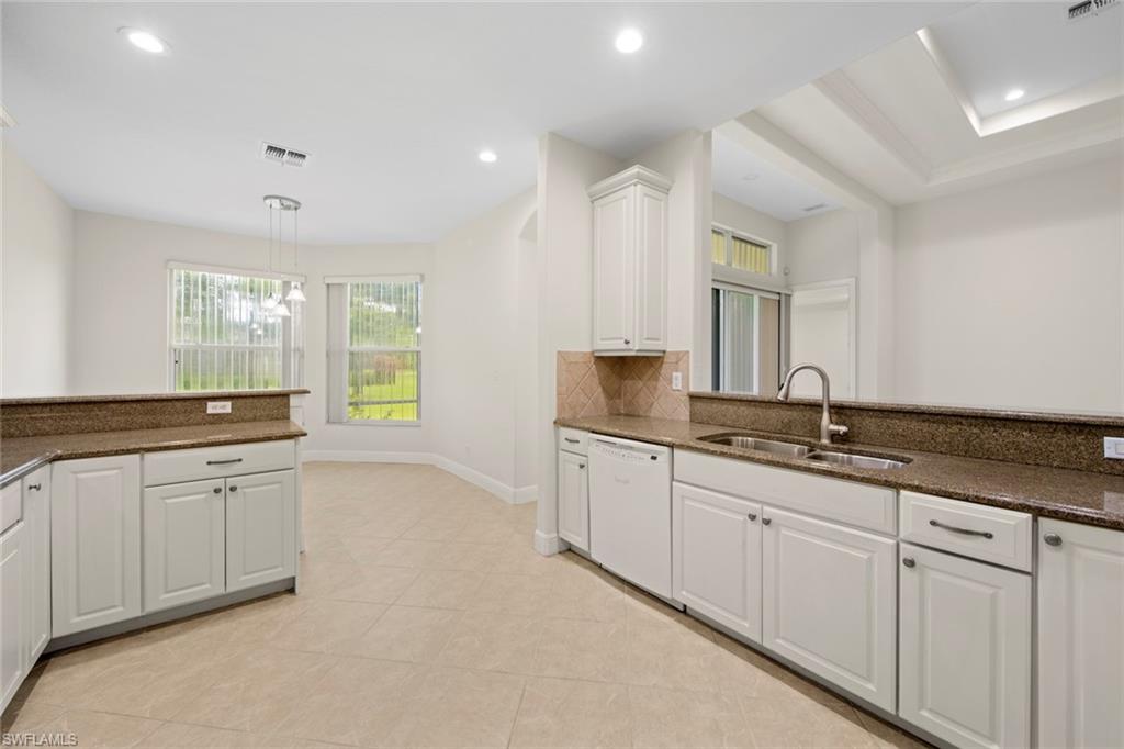 BELLE LAGO - Residential