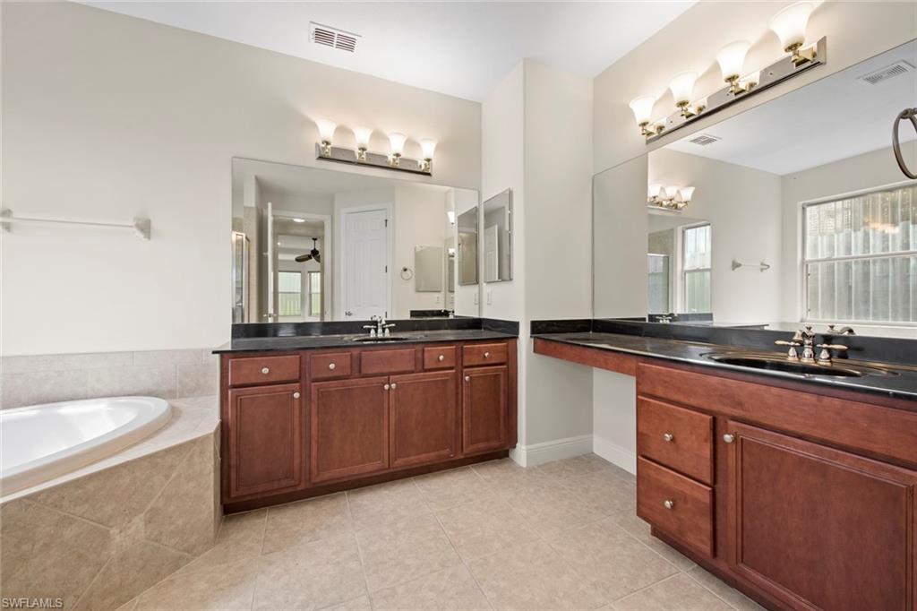 BELLE LAGO - Residential