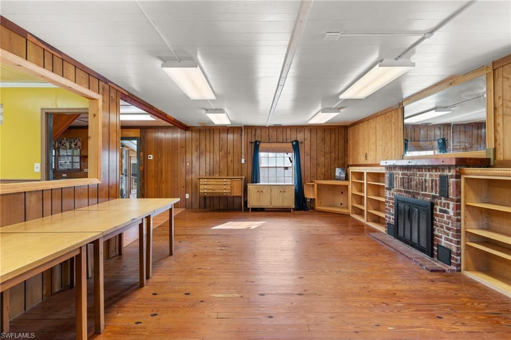 TURNER OAK HILL ESTATES - Residential