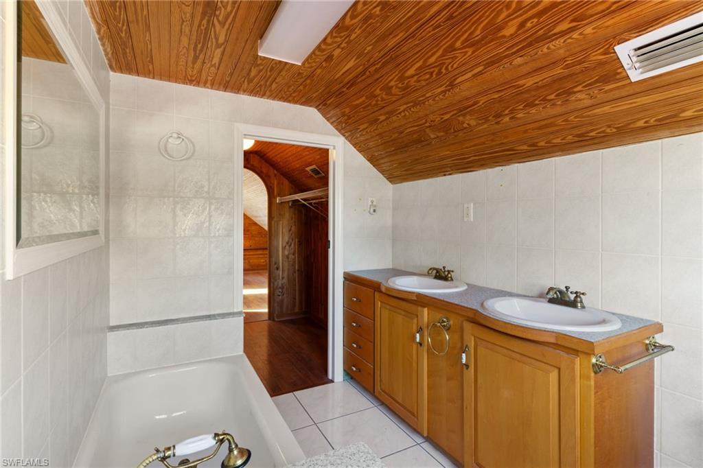 TURNER OAK HILL ESTATES - Residential