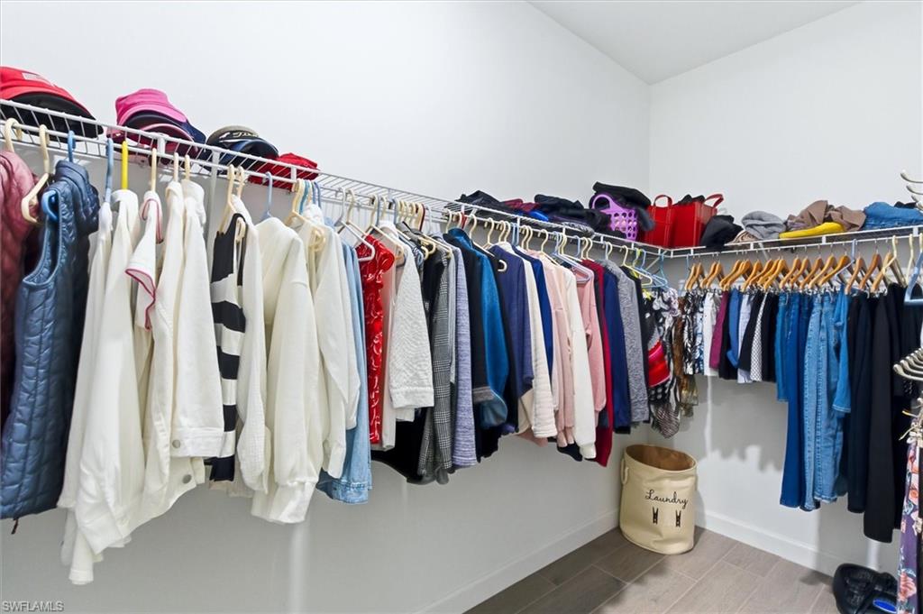 VERDANA VILLAGE - Residential