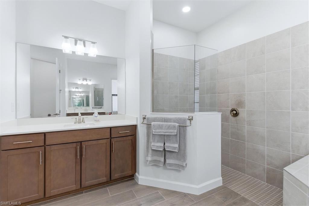 VERDANA VILLAGE - Residential