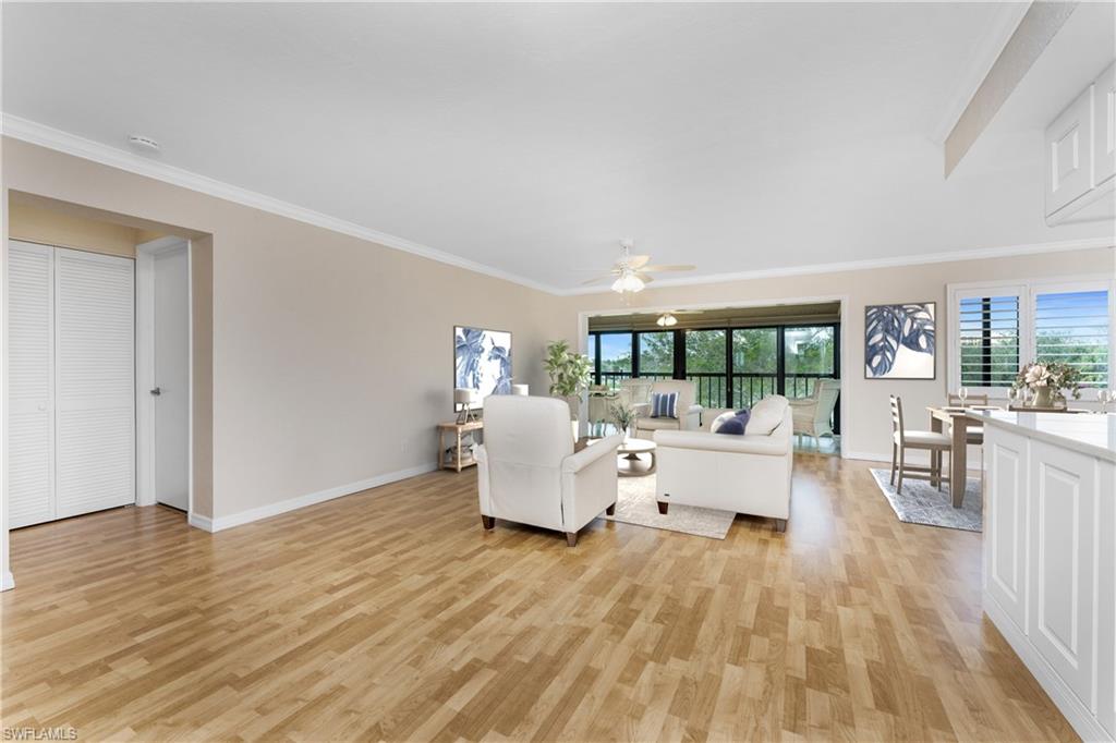 COMMODORE CLUB - Residential