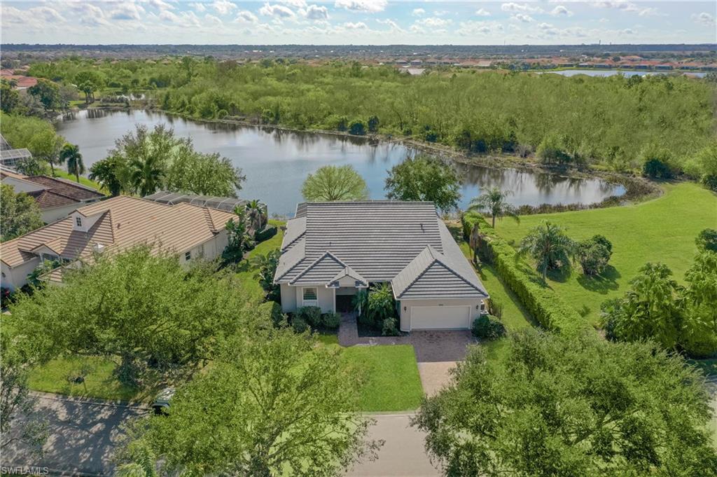 2992 Apple Blossom DR