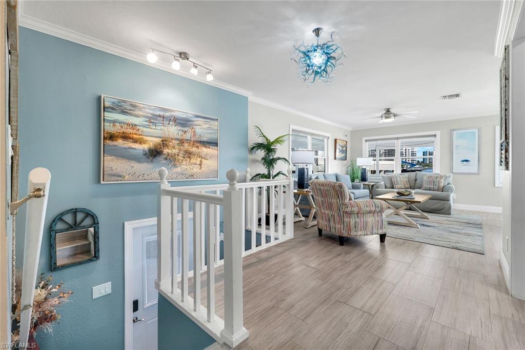 LAGUNA SHORES - Residential