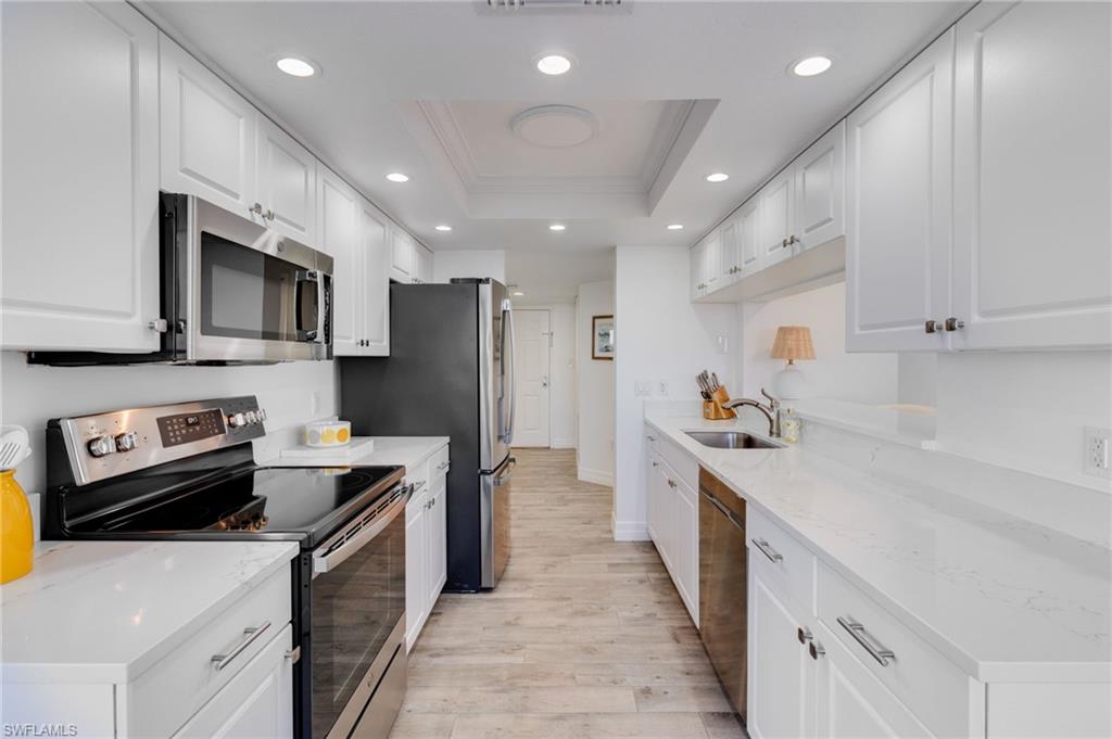 VANDERBILT LANDINGS - Residential Lease