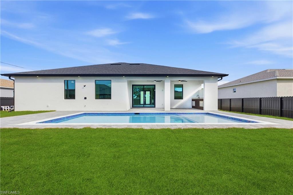 CAPE CORAL - Residential