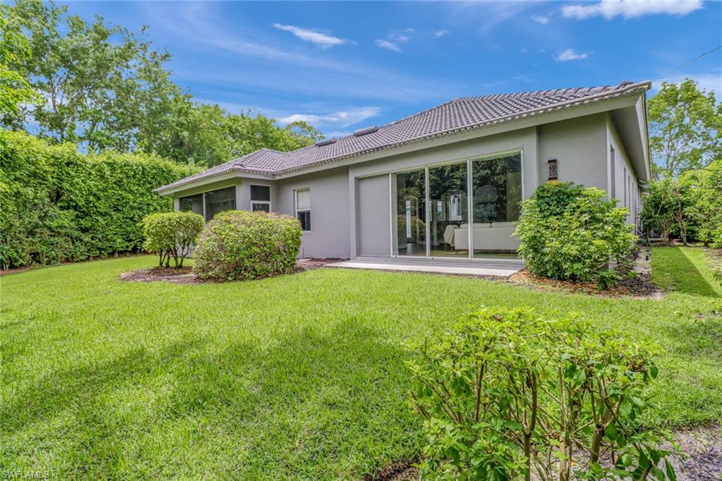 WILSHIRE LAKES - Residential