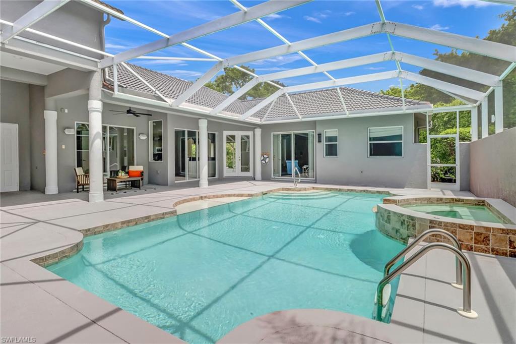 WILSHIRE LAKES - Residential