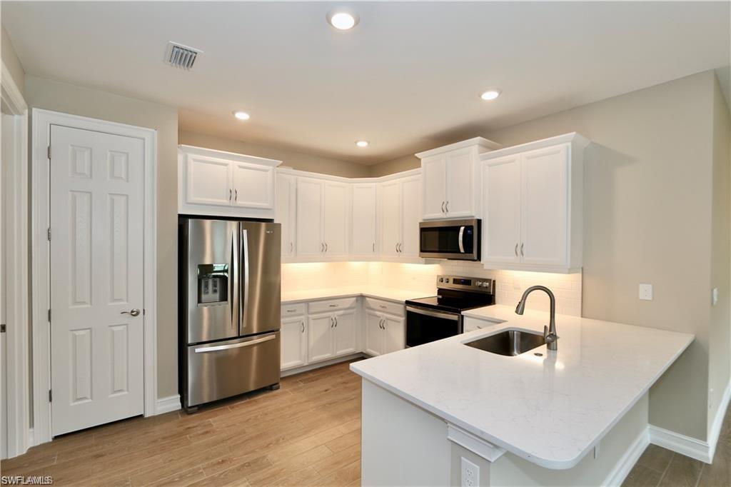 ENBROOK - Residential Lease