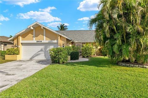 3909 SE 1st AVE CAPE CORAL FL 33904