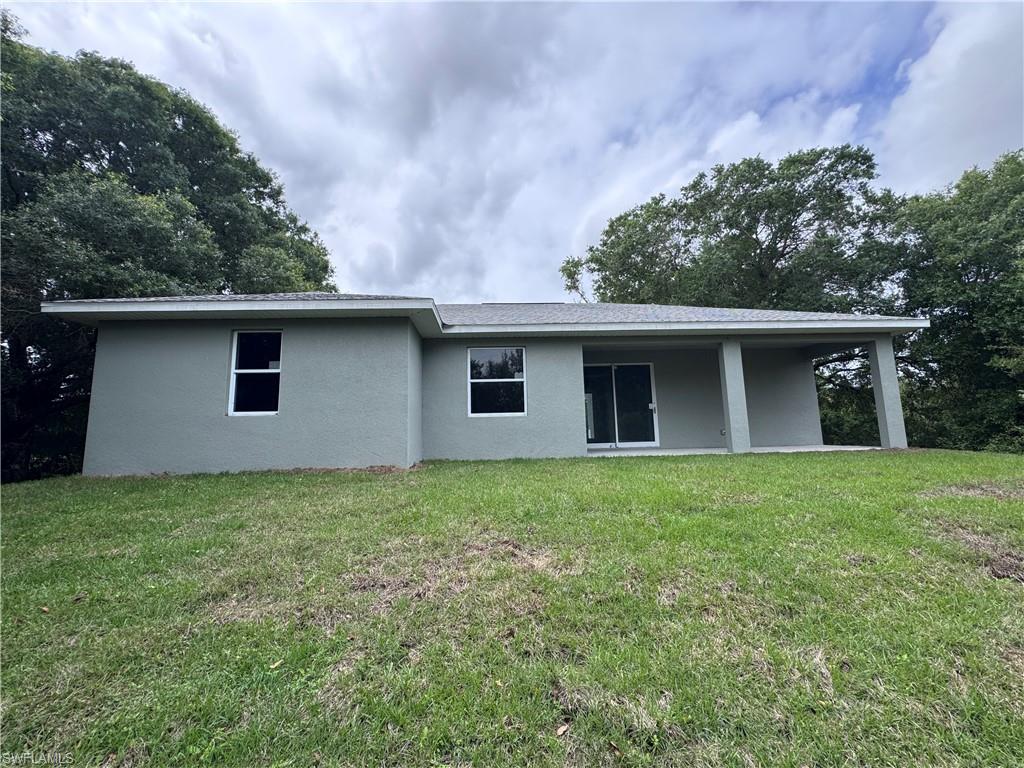 BANYAN VILLAGE - Residential Lease