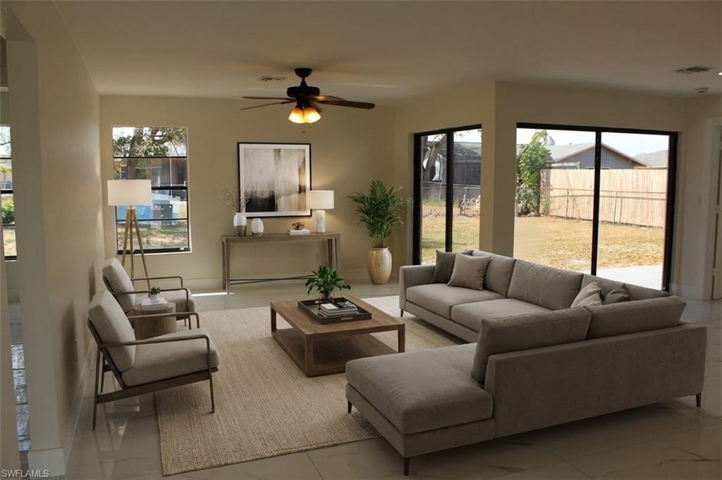 CAPE CORAL - Residential