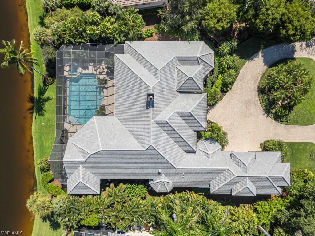 BAY WOODS - Residential