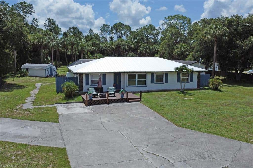 Photo of 640 27th ST SW, NAPLES, FL 34117 (MLS # 226023517)