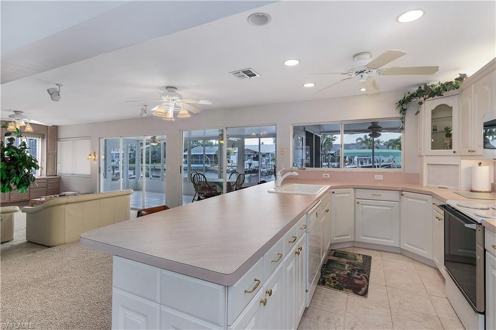 ISLAND HARBORS - Residential