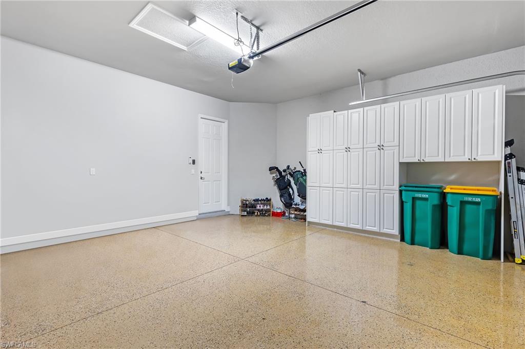 STONECREEK - Residential