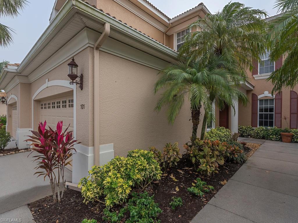 JULIANA VILLAGE - Residential