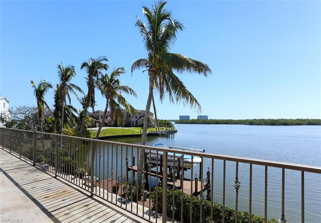 CAROLANDS - Residential