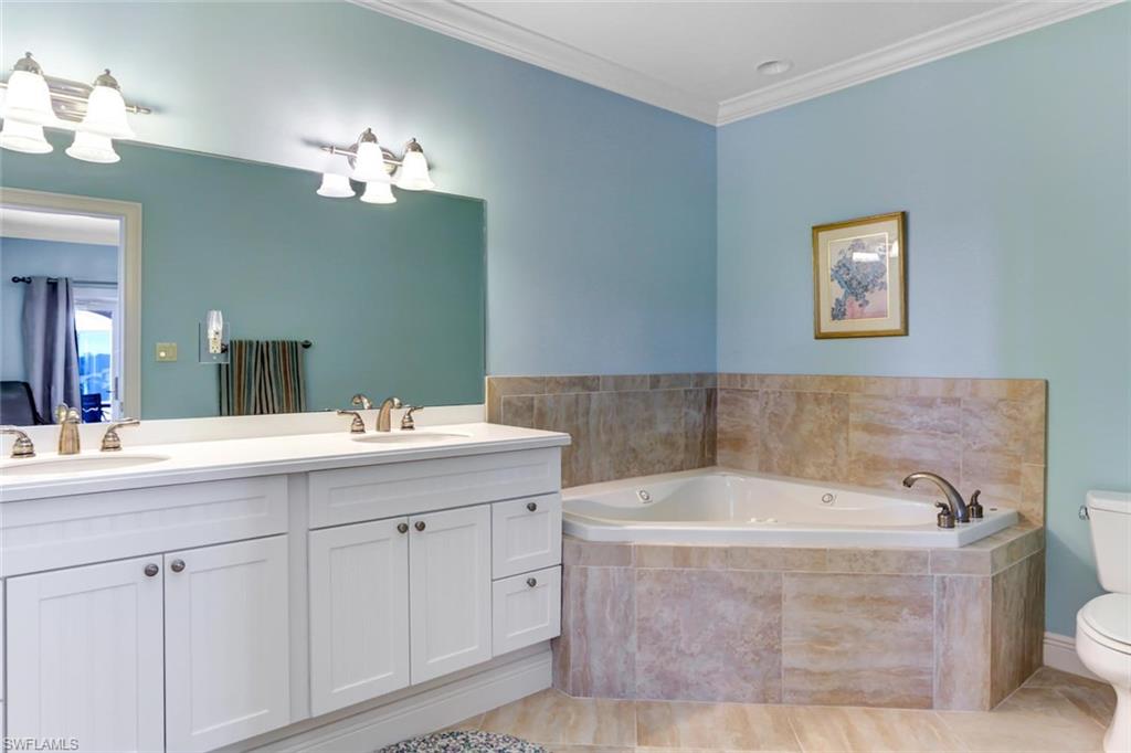 CAROLANDS - Residential