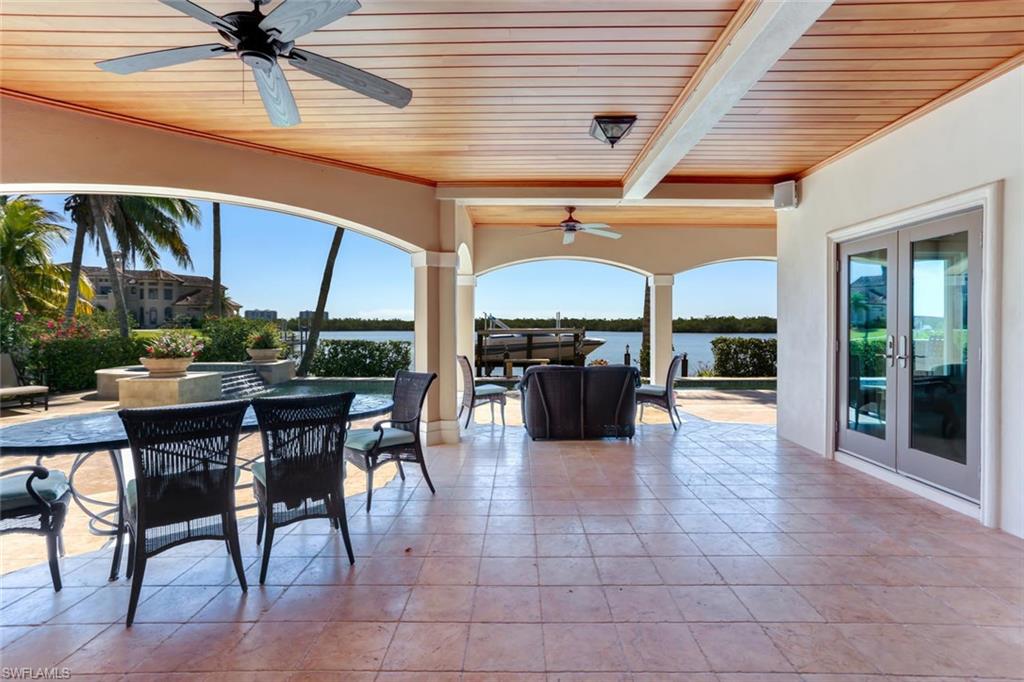 CAROLANDS - Residential