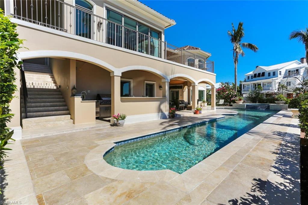 CAROLANDS - Residential