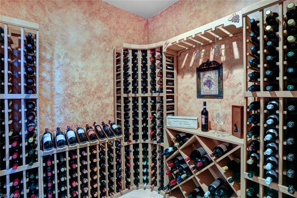 CAROLANDS - Residential