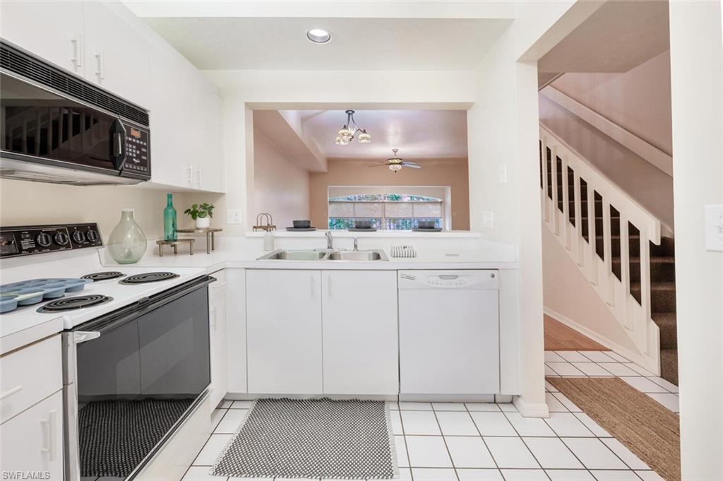 FAIRWAYS AT EMERALD GREENS - Residential