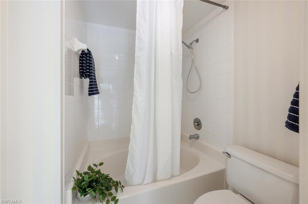 FAIRWAYS AT EMERALD GREENS - Residential