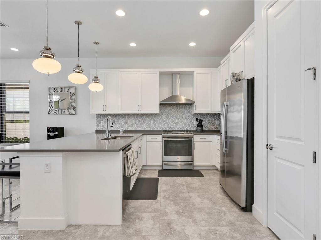 RIVERCREEK IN ESTERO - Residential