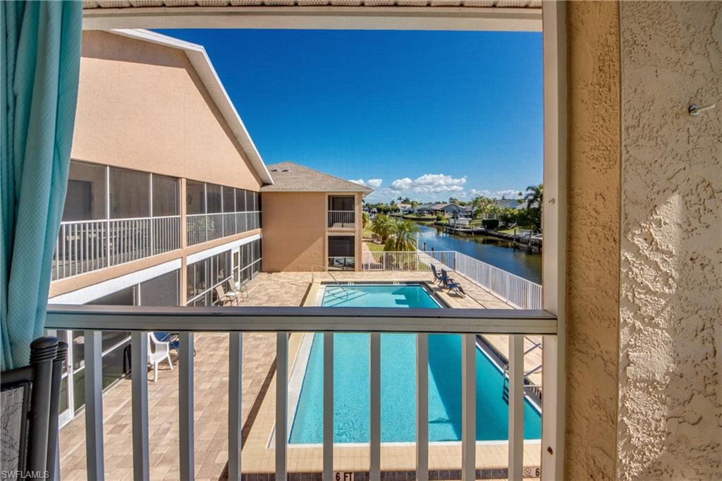 VILLA DE VERN CONDO - Residential