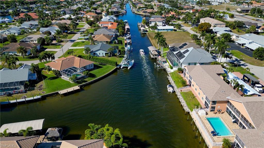 VILLA DE VERN CONDO - Residential