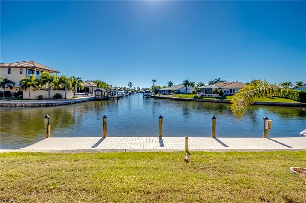 VILLA DE VERN CONDO - Residential