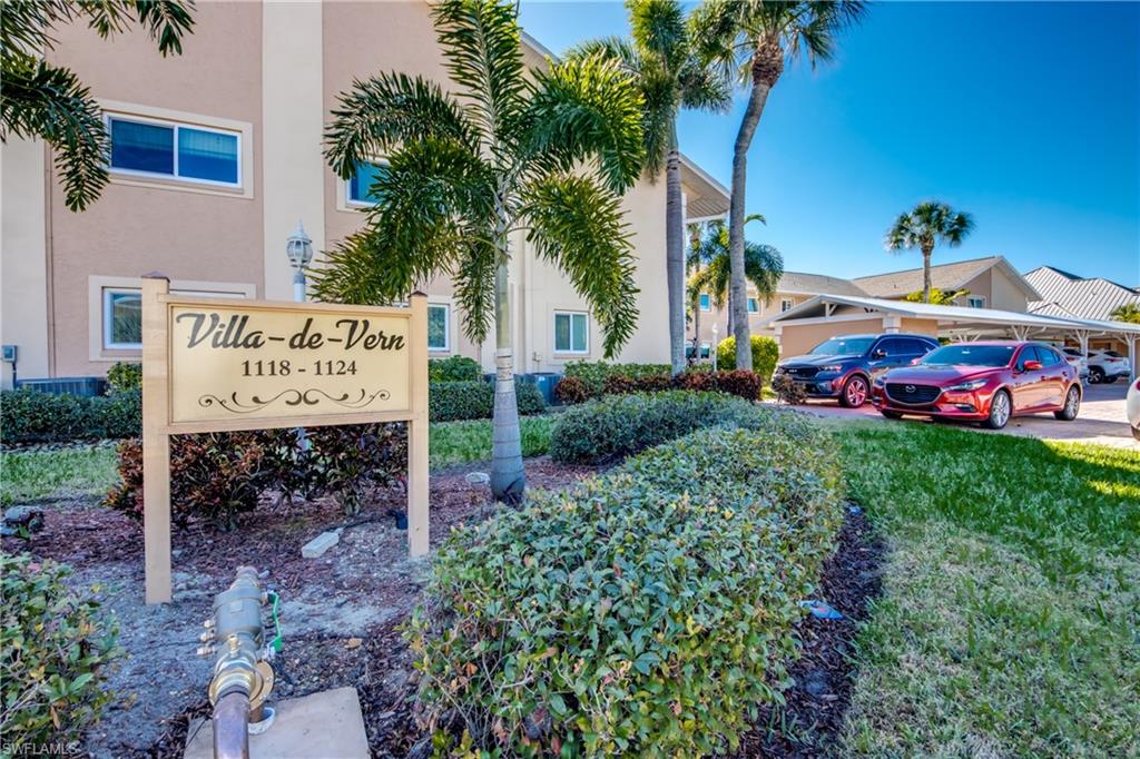 VILLA DE VERN CONDO - Residential