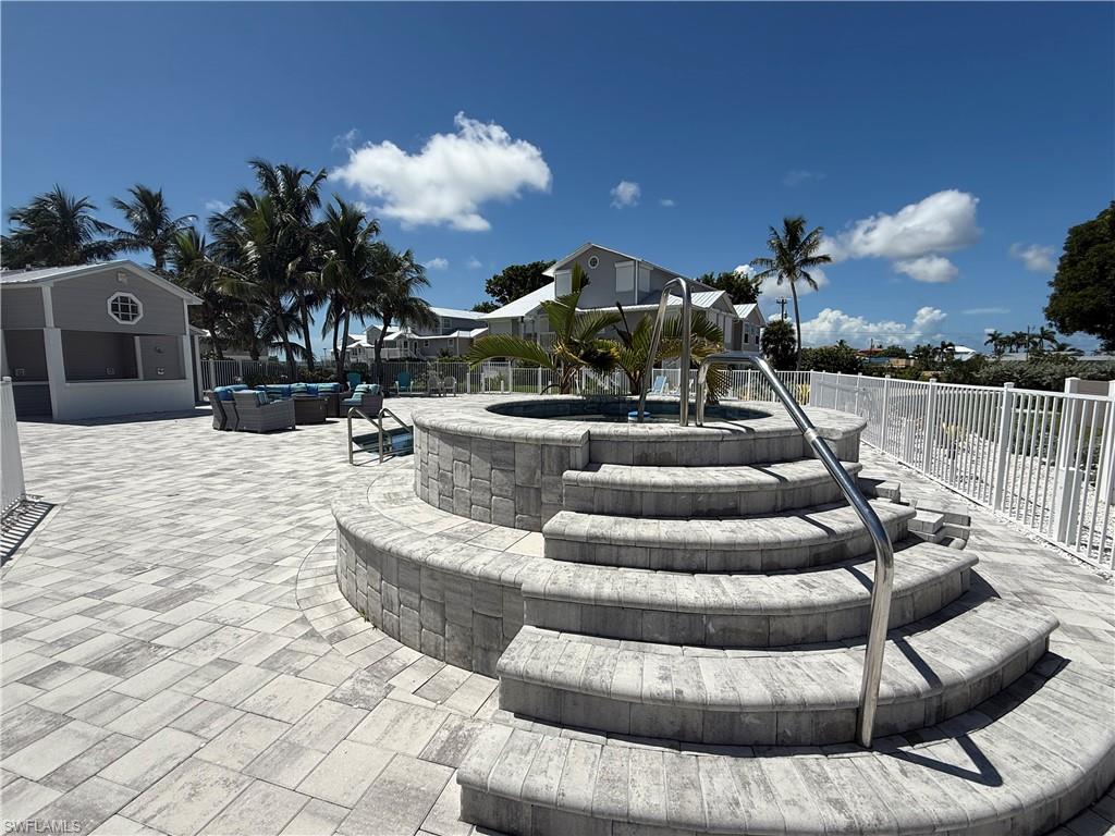 ST JAMES PLACE - Residential