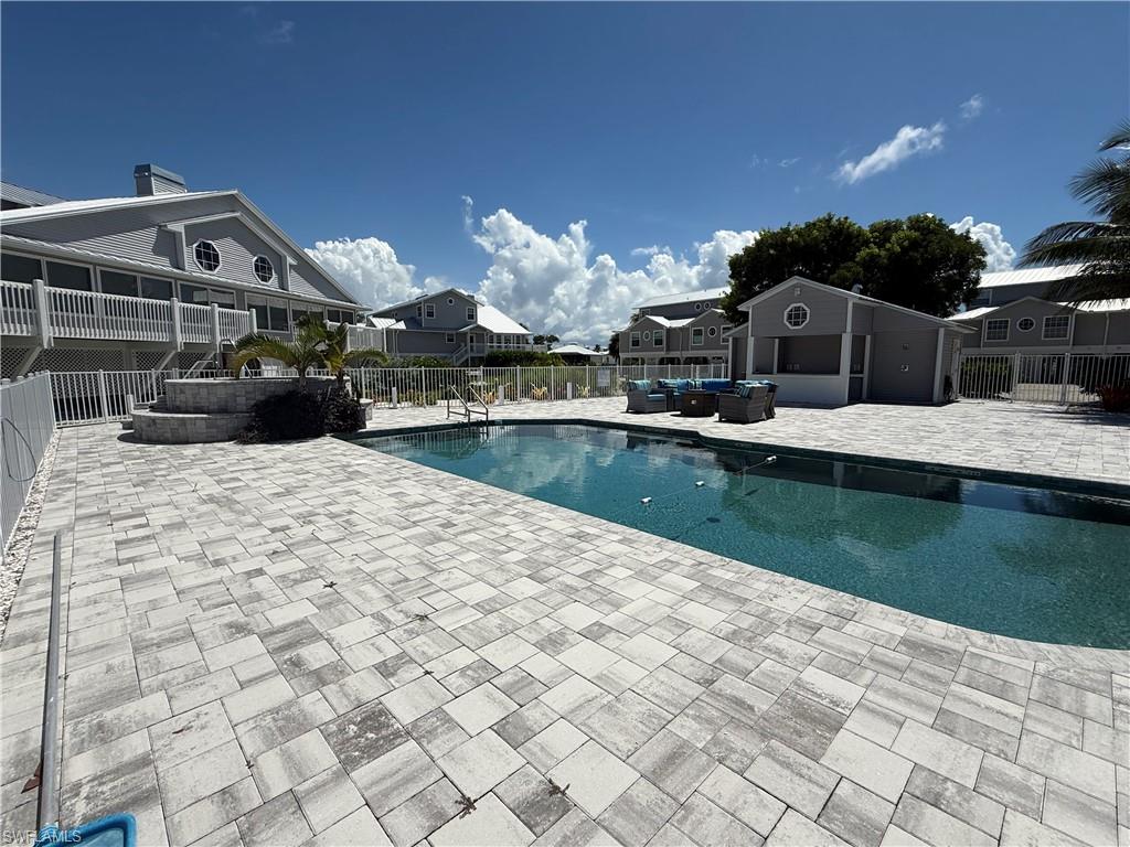 ST JAMES PLACE - Residential