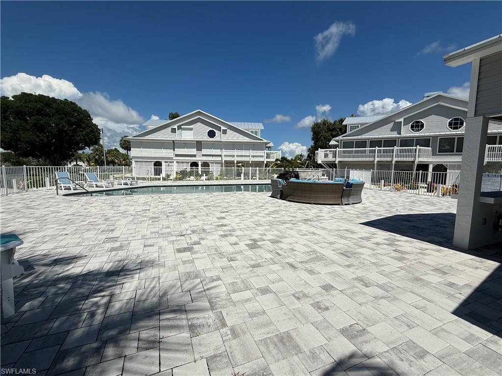 ST JAMES PLACE - Residential