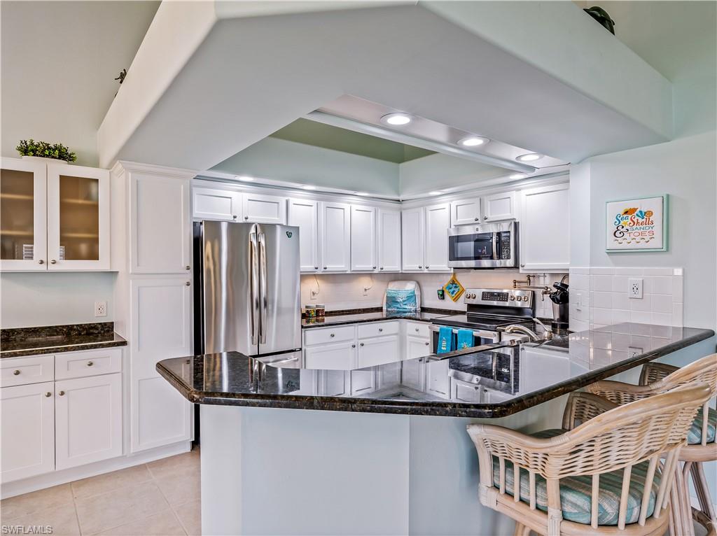 WEDGEWOOD FOUNTAIN - Residential